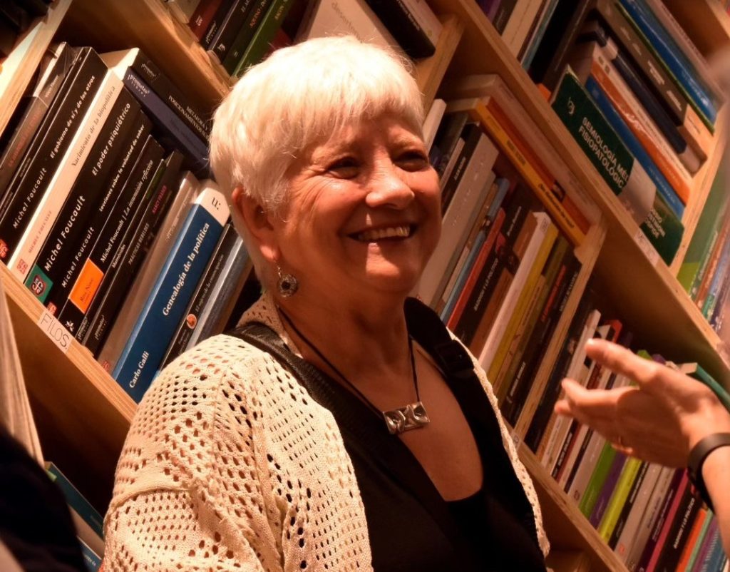 La Facultad de Humanidades de la UNSE cierra con éxito la visita de Mirta Zaida Lobato