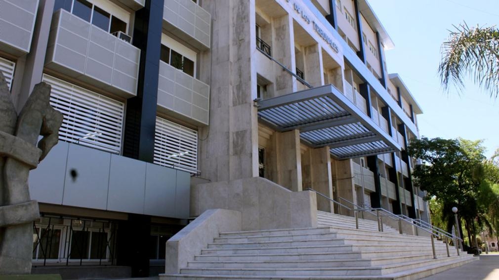 Denuncian una presunta defraudación de $10 millones en una agencia de viajes de Santiago del Estero