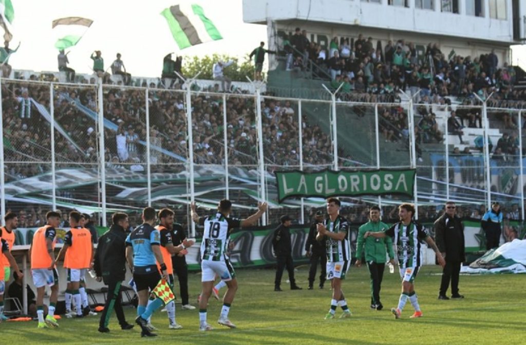 La otra semifinal: Villa Mitre vs. Santamarina también sueñan con el ascenso