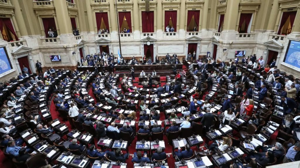 Postergan sesión sobre limitación de DNU de Milei para el 21 de noviembre