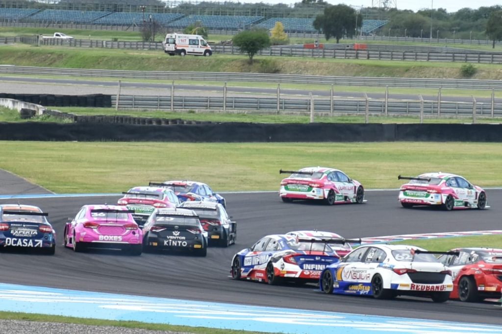 El Autódromo de Las Termas y un espectáculo a pura velocidad y adrenalina