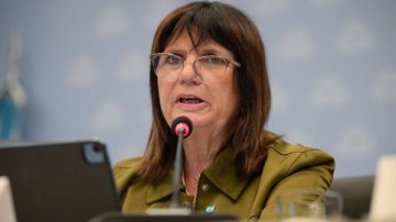 Patricia Bullrich salió con todo a defender a Javier Milei: “Tiene libertad de expresión”