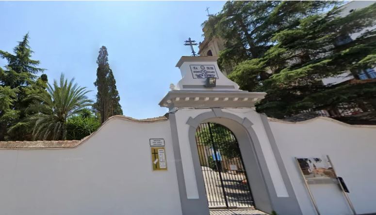 Brutal ataque en un monasterio: un hombre mató a golpes a un fraile y lesionó a otros tres