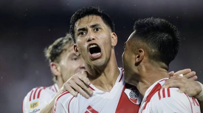 En una ráfaga sobre el final, River goleó a Barracas Central en el Monumental