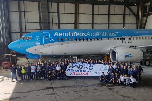 Aerolíneas Argentinas y gremios aeronáuticos cerca de un acuerdo