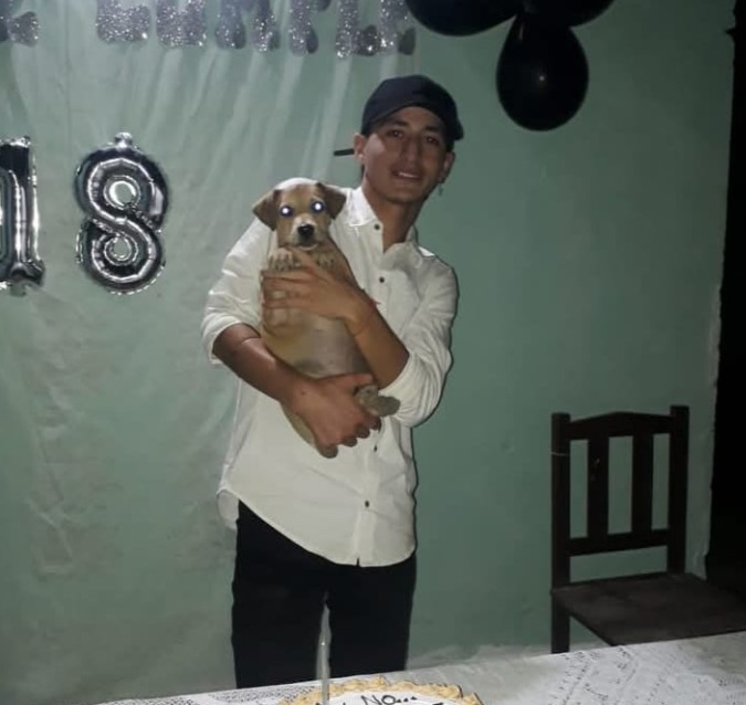 “Es una terrible pérdida”: despiden con dolor a Maikel Coronel, el joven que murió ahogado en el Río Dulce