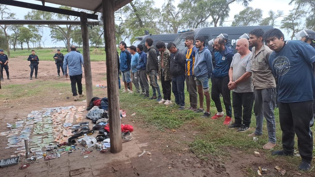 Violenta entradera en Alberdi: detuvieron a otras 18 personas por privación ilegítima de la libertad, lesiones y usurpación