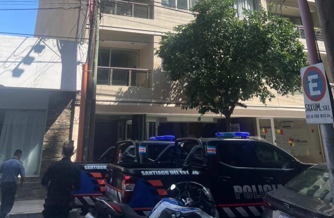 Hallan a una mujer sin vida en un edificio céntrico de Santiago del Estero