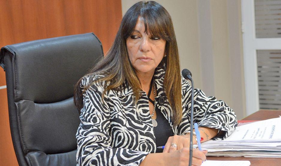 Bajo el efecto de drogas, amenazó de muerte a su propia hija y con incendiar la casa