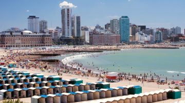 Cuánto necesita una familia tipo para vacacionar una semana en Mar del Plata