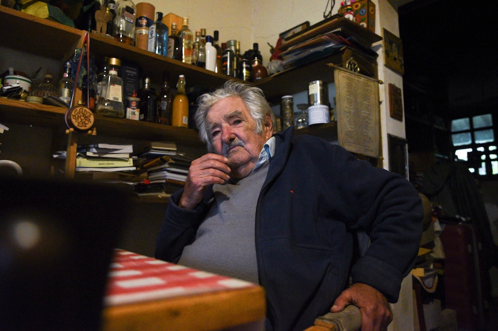 José Mujica se disculpó por llamarle “vieja” a Cristina Kirchner
