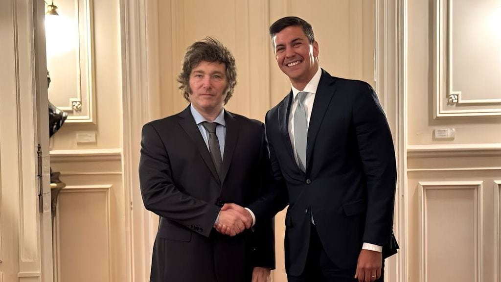 El presidente paraguayo aplaude la gestión económica de Milei en el país