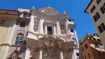 Iglesia de Santa María Magdalena en Campo Marzio, la casa de Bokalic en Roma