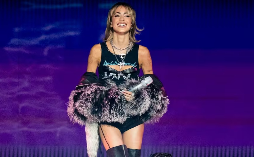 Siguen “lloviendo” los reclamos por el recital gratuito de Tini Stoessel: “Así vibraba la casa de un vecino”