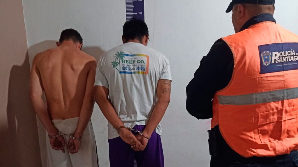 Allanamiento y detención en el barrio San Javier: hallan drogas, armas y detienen a dos personas