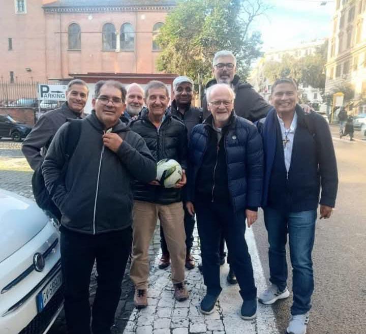 Monseñor Vicente Bokalic ya está en Roma para su nombramiento como Cardenal