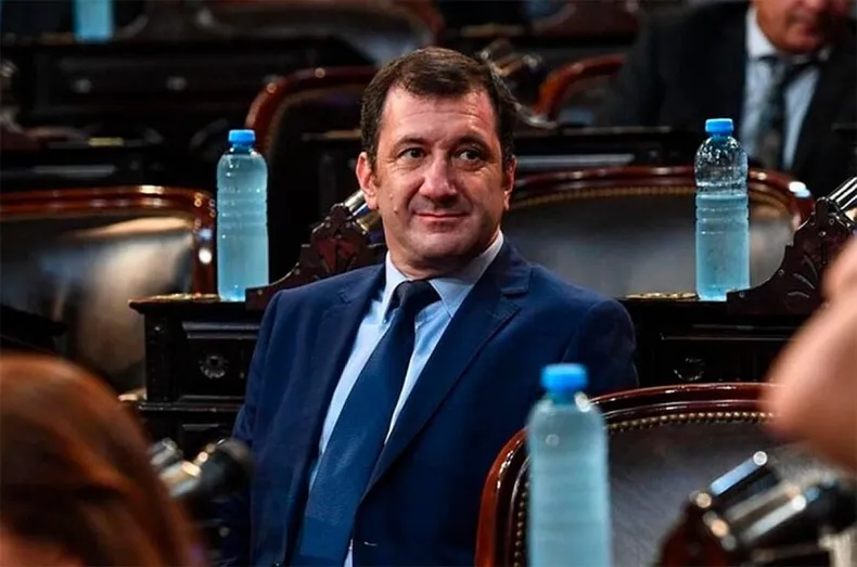 La justicia paraguaya armó un equipo de tres fiscales para investigar a Kueider