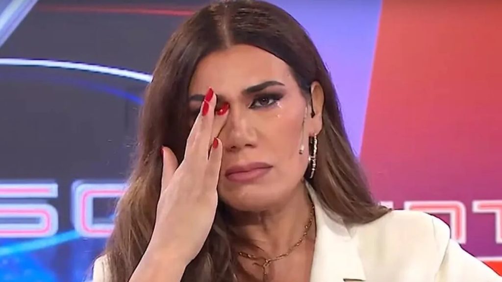 Florencia de la V sería despedida de Intrusos y ya tiene reemplazo