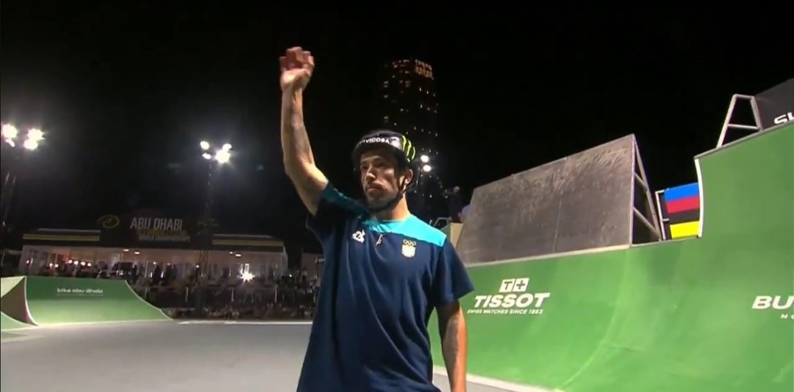 José “Maligno” Torres es subcampeón mundial de BMX freestyle en Abu Dhabi