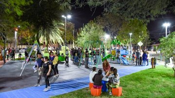 La Capital habilitó ocho espacios verdes en diferentes barrios en 2024 para el encuentro y las actividades recreativas de las familias