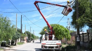 La Municipalidad de la Capital realizó la reconversión lumínica de más 220 cuadras durante este año