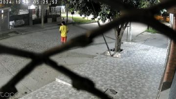 VIDEO: así quería ingresar un delincuente a la casa de un policía en La Banda