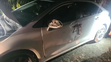 Llevaba droga en el auto, quiso evitar un control de tránsito y arrastró a un policía más de 6 KM