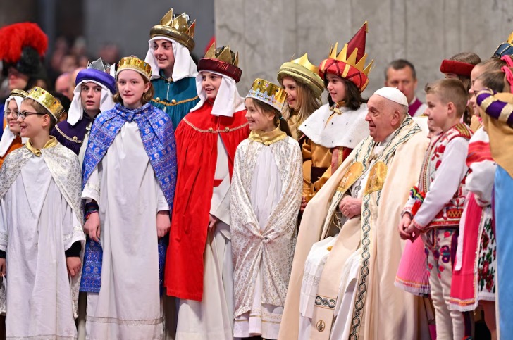El Papa Francisco llamó a proteger la vida como base para la paz en su mensaje de Año Nuevo
