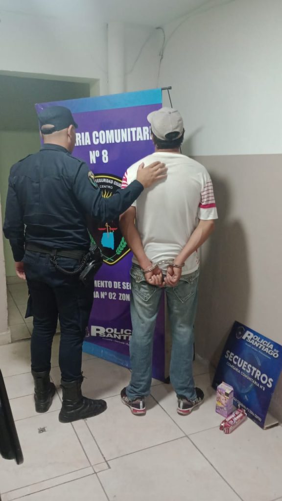 Descubren a un ladrón en pleno supermercado cuando se llevaba tintura para el pelo, dentífricos y un aceite