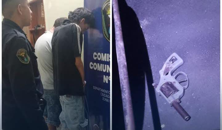 Barrio Huaico Hondo: Tras enfrentamiento de grupos, detienen a dos sujetos con un arma de fuego