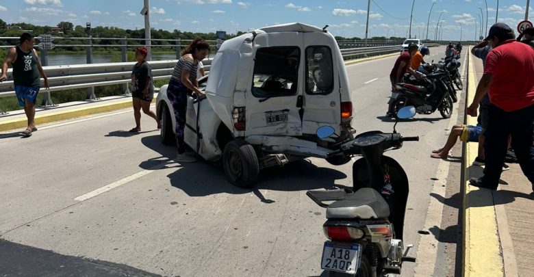 Impresionante accidente en el puente nuevo de Las Termas
