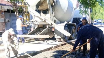 La municipalidad de Capital realizó bacheo con hormigón en el barrio Belgrano