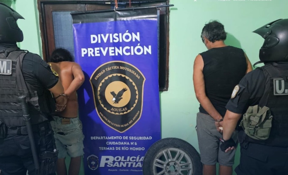 Detienen a dos hombres tras robar un neumático en Las Termas de Río Hondo