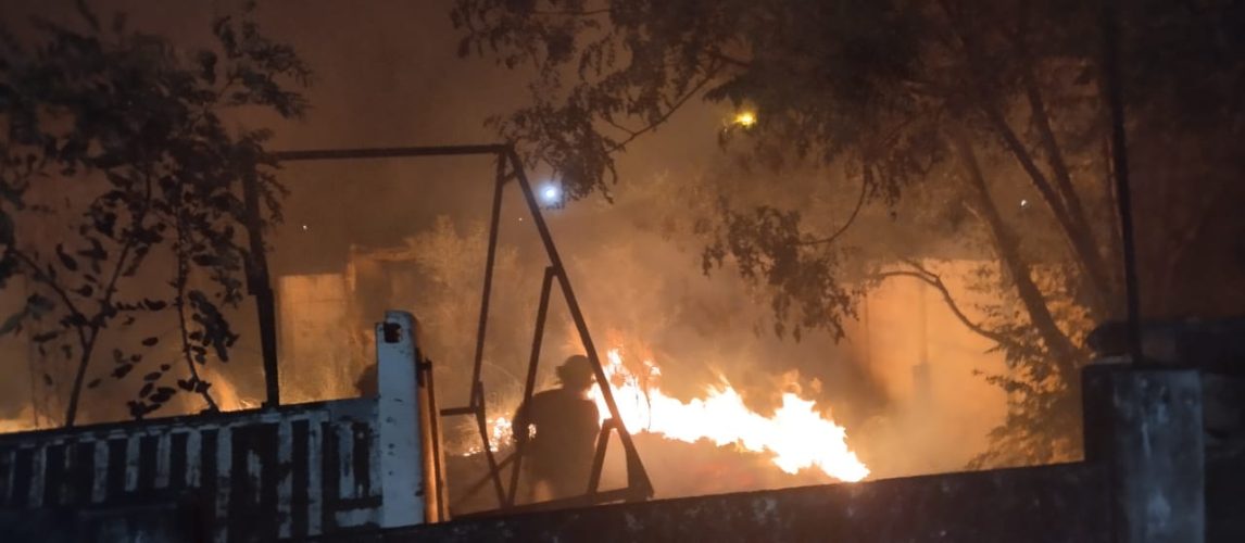 Intensa jornada de Año Nuevo para los Bomberos Voluntarios en Santiago del Estero