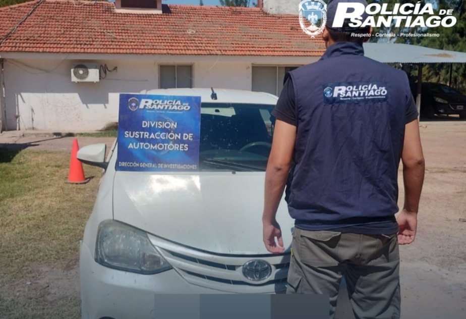 La policía recuperó un auto robado en pleno centro de la ciudad