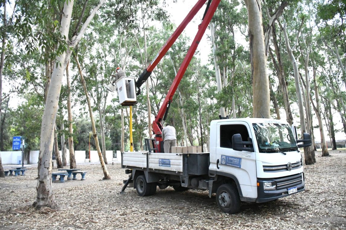 Nueva reconversión lumínica con lámparas LED en el Parque Aguirre