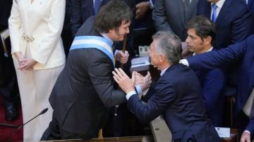 Mauricio Macri felicitó a Milei por prohibir la hormonización a menores de edad