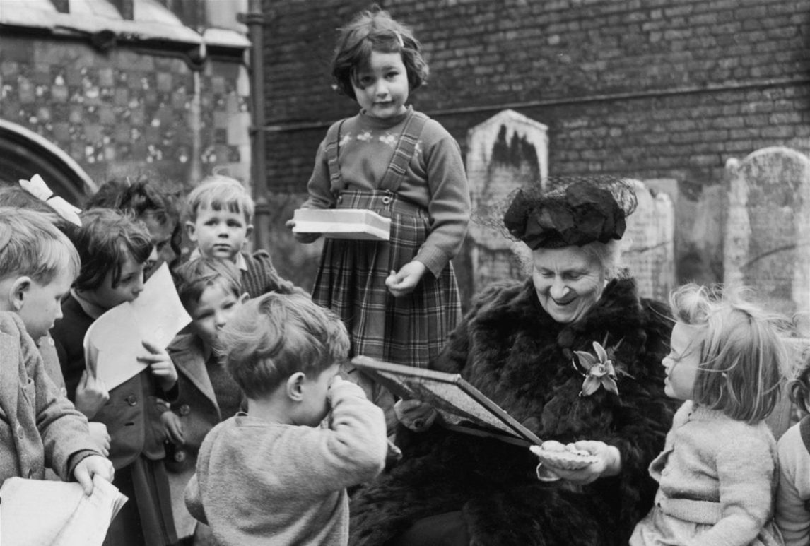 Quién era María Montessori: revolucionó la educación infantil y se alió con Mussolini