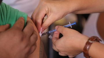 El Gobierno refuerza la campaña de comunicación para promover la vacunación en todo el país