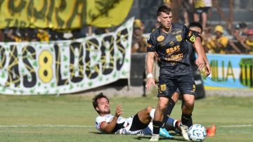 Mitre quiere mantenerse en puestos de Reducido en su visita a Almirante Brown
