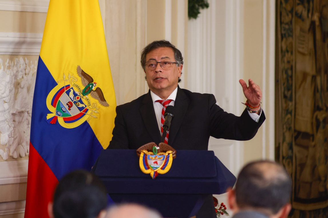 Picante invitación del presidente colombiano a Milei por el escándalo de la memecoin