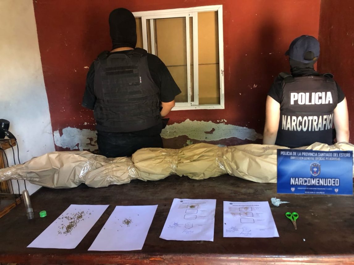 Desarticulan una banda que vendía droga a través de Telegram en Santiago