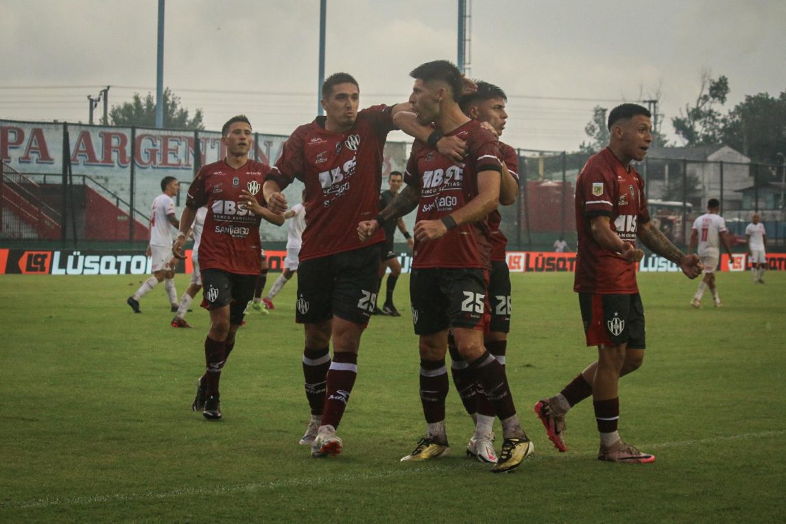 Central Córdoba dejó escapar dos puntos clave ante Barracas Central