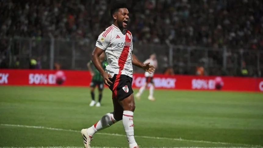 Con goles de Borja y Mastantuono, River superó 2-0 a San Martín