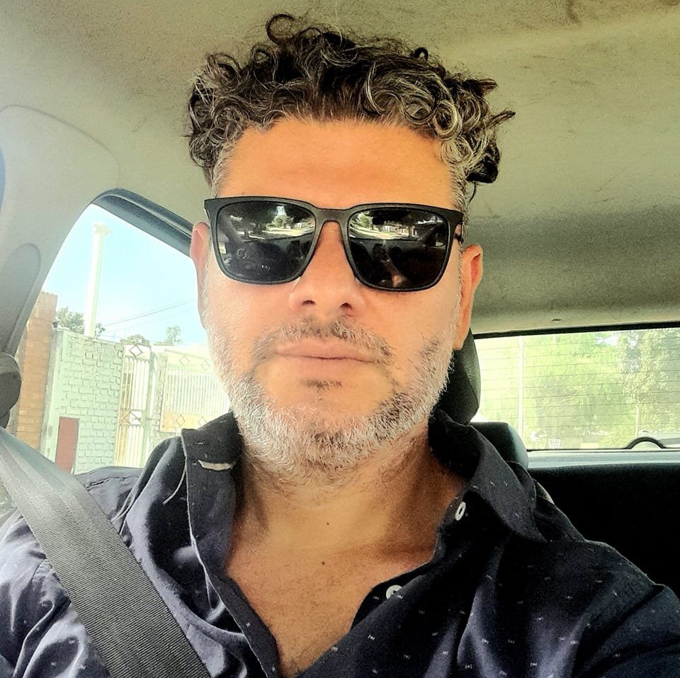 Periodista y docente bandeño sufrió el robo de varias pertenencias: “Si encuentran algo, les pago el porrón”