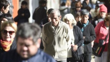 Quiénes son todos los jubilados y pensionados de ANSES que cobran este martes 9 de junio 2026: calendario con bono y aguinaldo confirmado