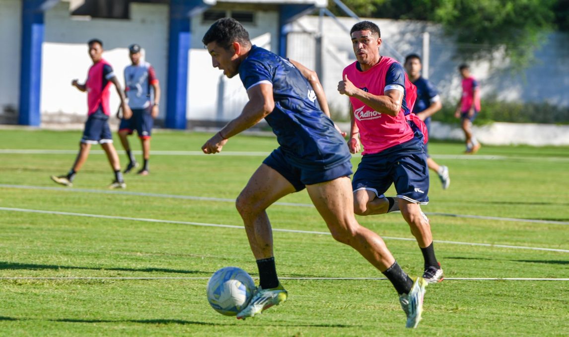 Sarmiento de La Banda recorrerá más de 11 mil kilómetros en la fase inicial del Federal A