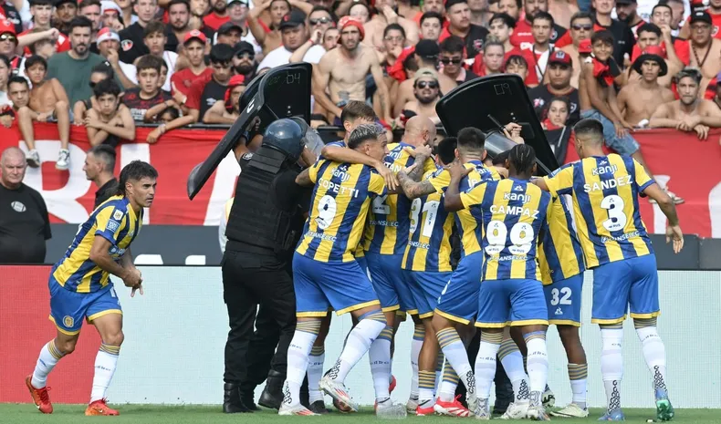 Clásico rosarino: Central le ganó 2 a 1 a Newell’s por el Torneo Apertura