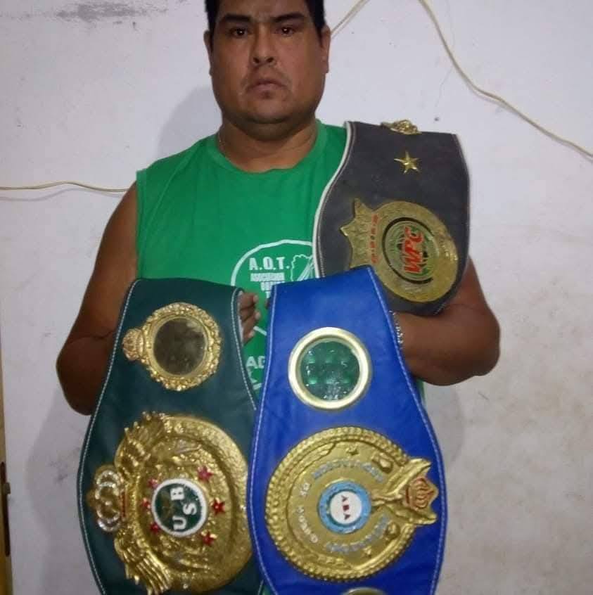 Murió el boxeador bandeño peso pesado “Pequeño” Juárez