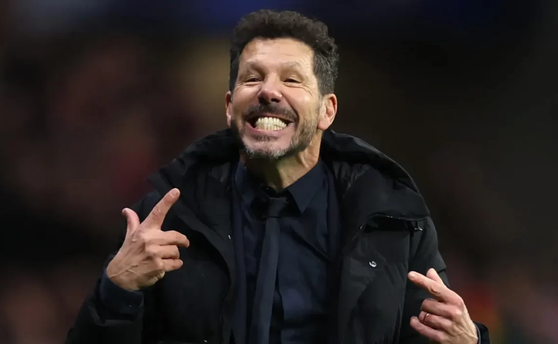 La calentura del Cholo Simeone por el penal anulado a Julián Álvarez